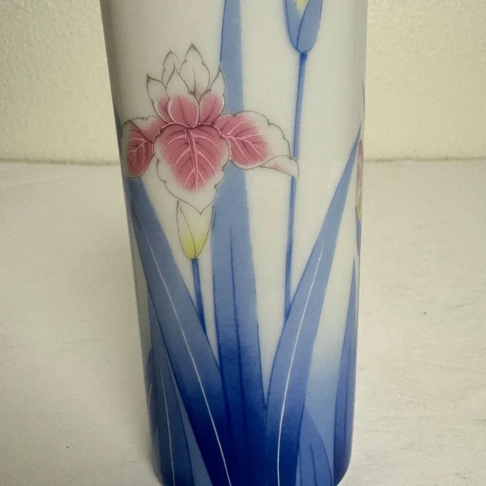 Vintage OMC Otagiri Oval Porcelain Vase Iris Flowers 6.5 